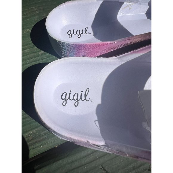 GiGil Slip On Girl Sandals Buckles Tie Dyed White Pastel Size 13 NWT - Picture 4 of 5